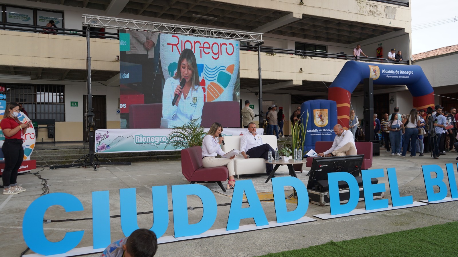 c4169e52 319f 4e75 aad6 74f6bb43d64b